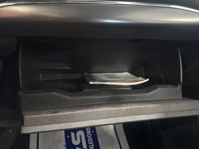 Used 2024 Ford Edge ST-Line w/ Class II Trailer Tow Package image 40