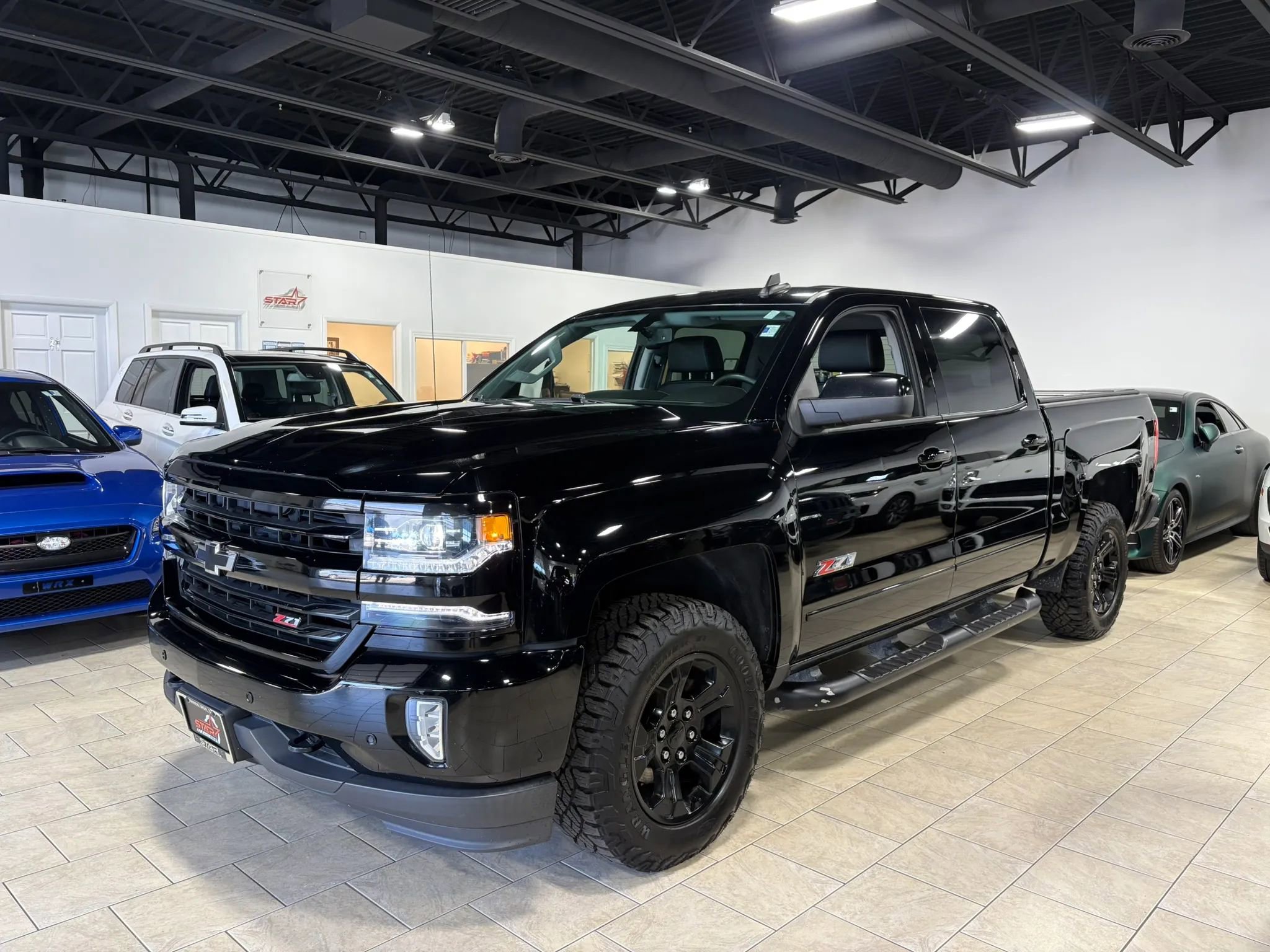 Used 2017 Chevrolet Silverado 1500 LTZ Z71 w/ LTZ Plus Package AWD/4WD image 6