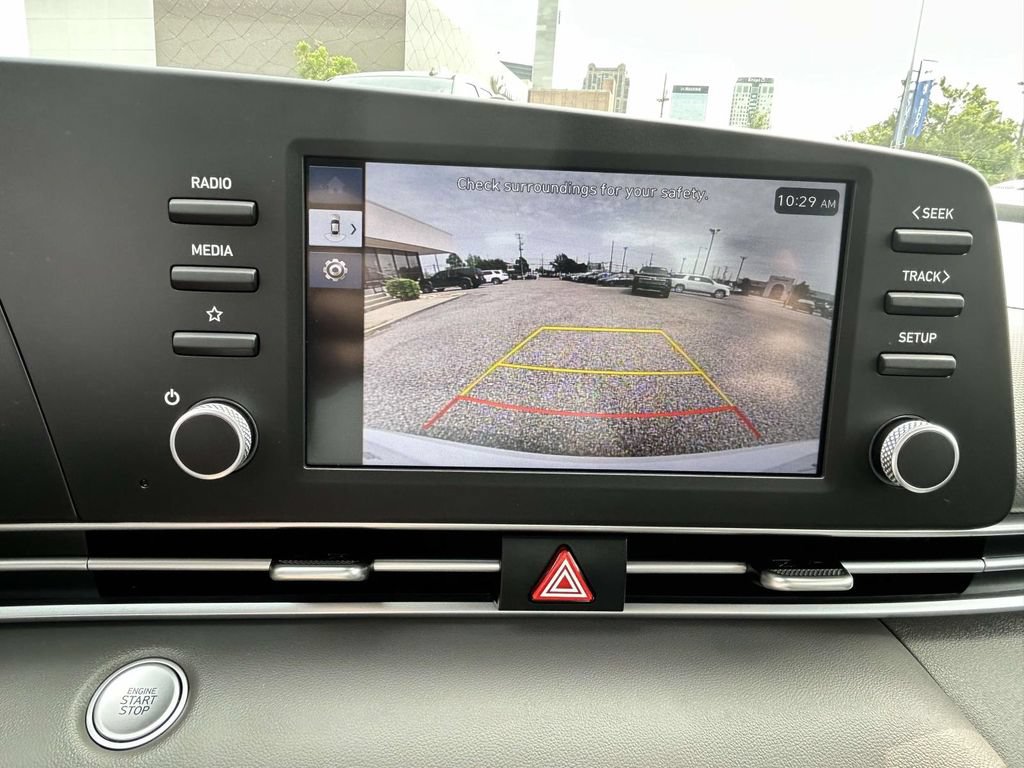Certified 2025 Hyundai Elantra Sport FWD image 15