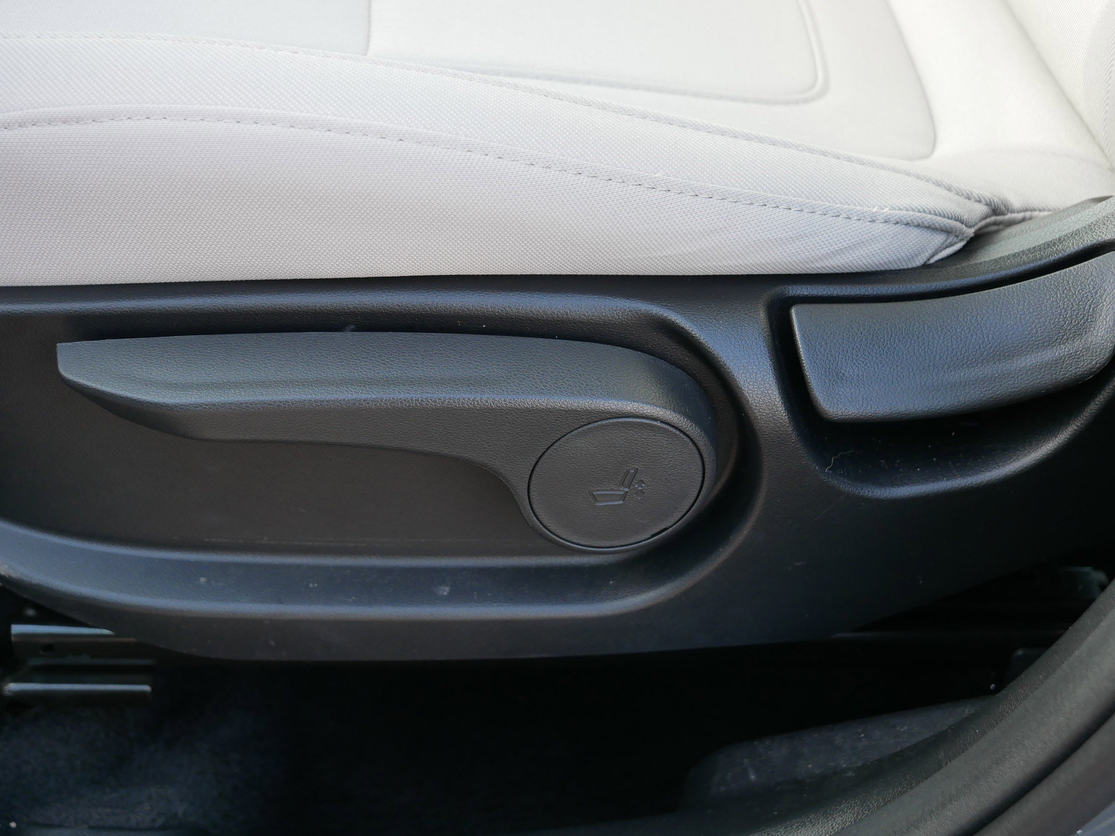 Certified 2025 Hyundai Tucson SE image 20