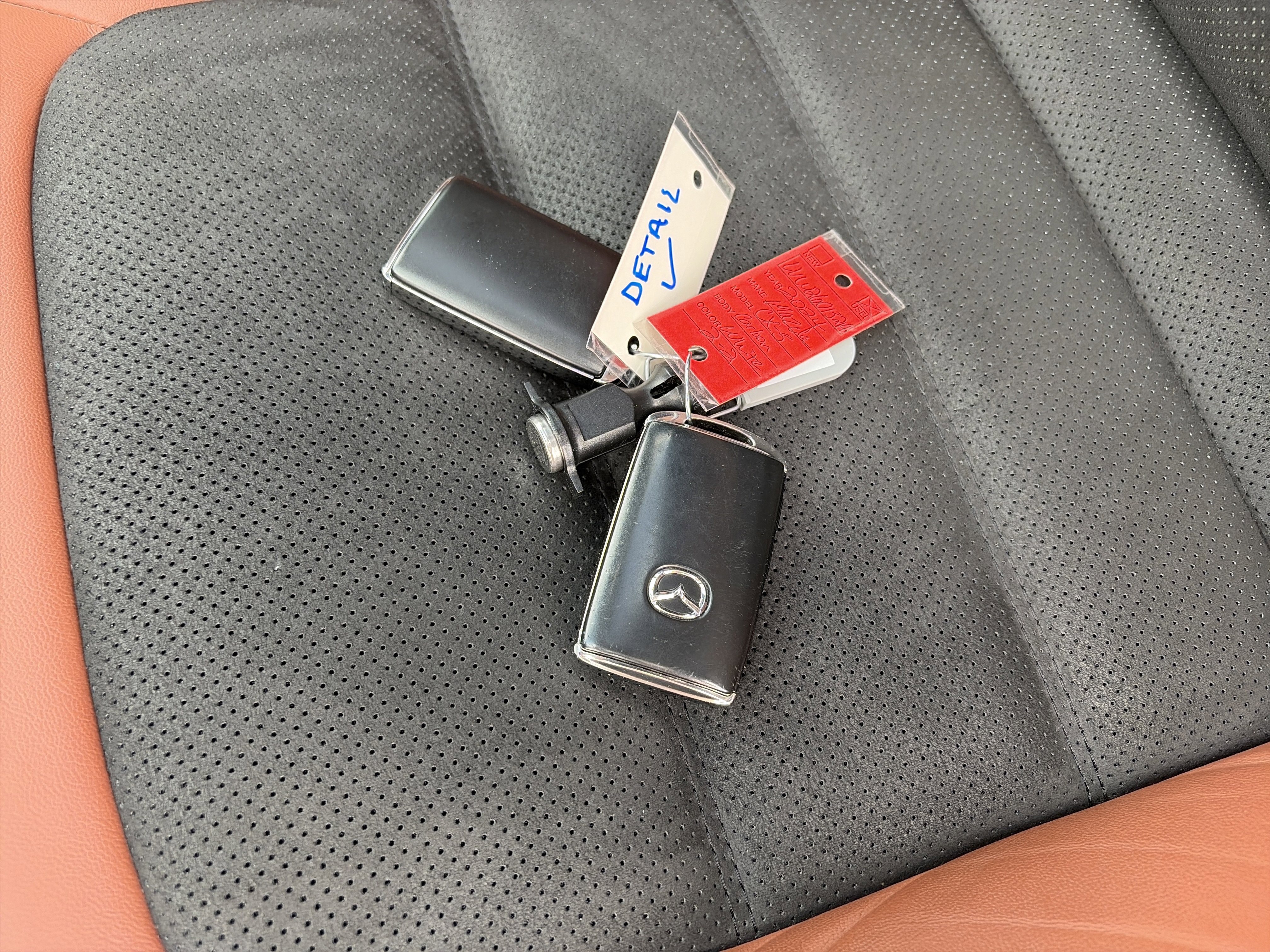 Used 2024 MAZDA CX-5 Carbon Edition image 34