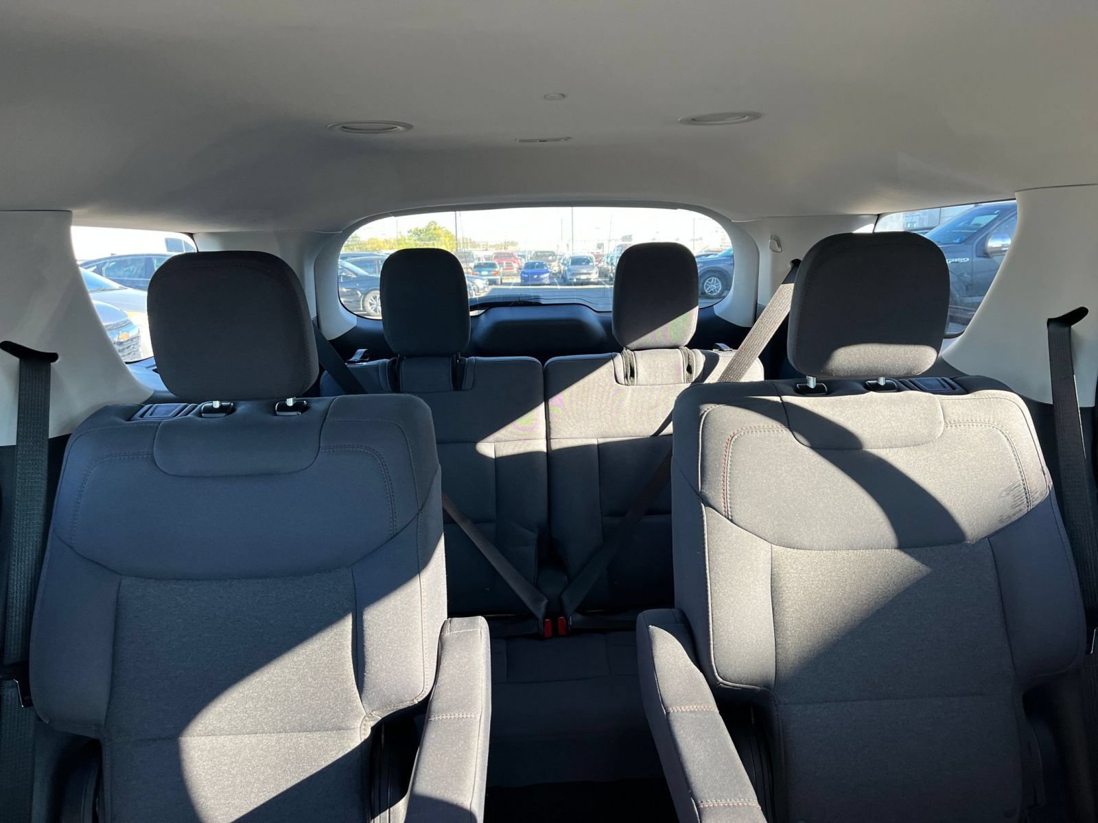 Used 2026 Ford Explorer Active RWD image 38