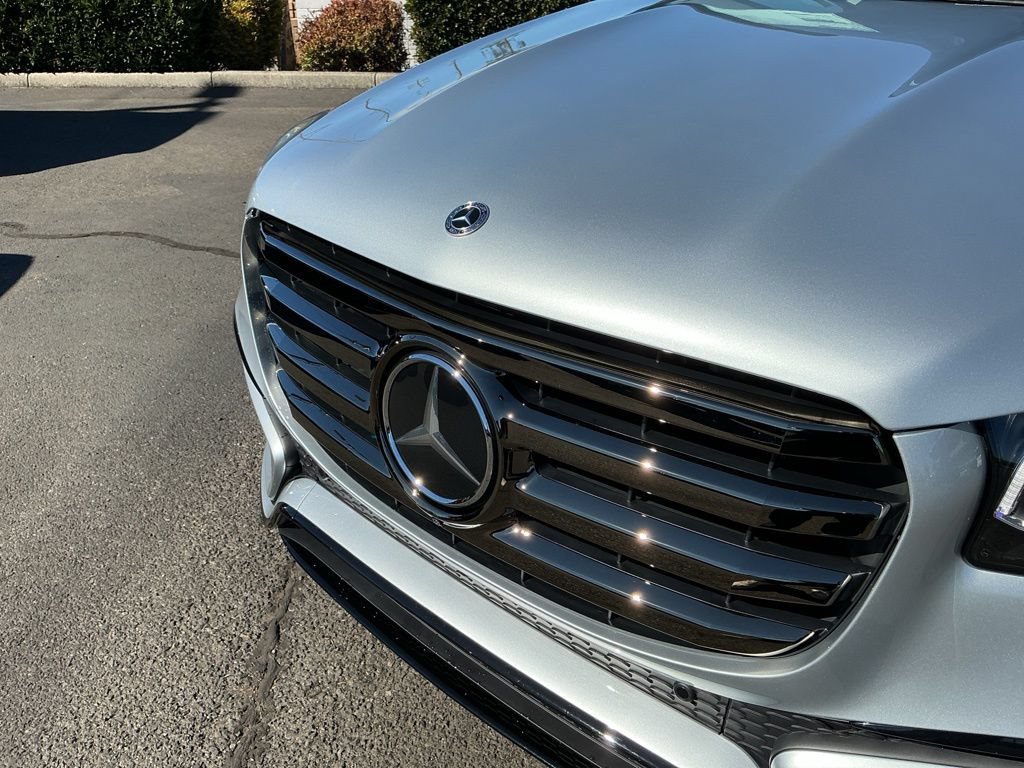New 2026 Mercedes-Benz GLS 450 4MATIC image 4