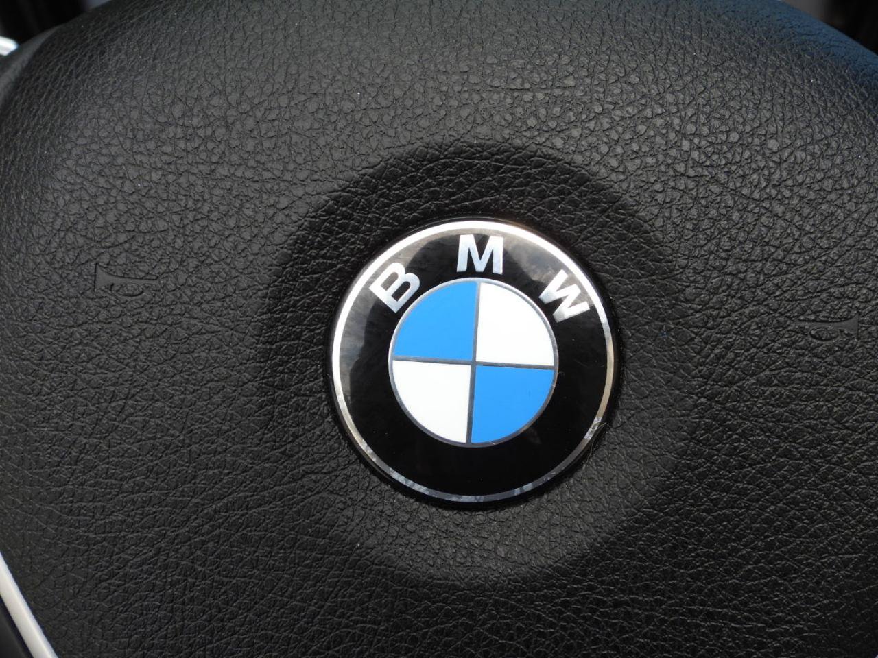 Used 2017 BMW 230i Convertible RWD image 77