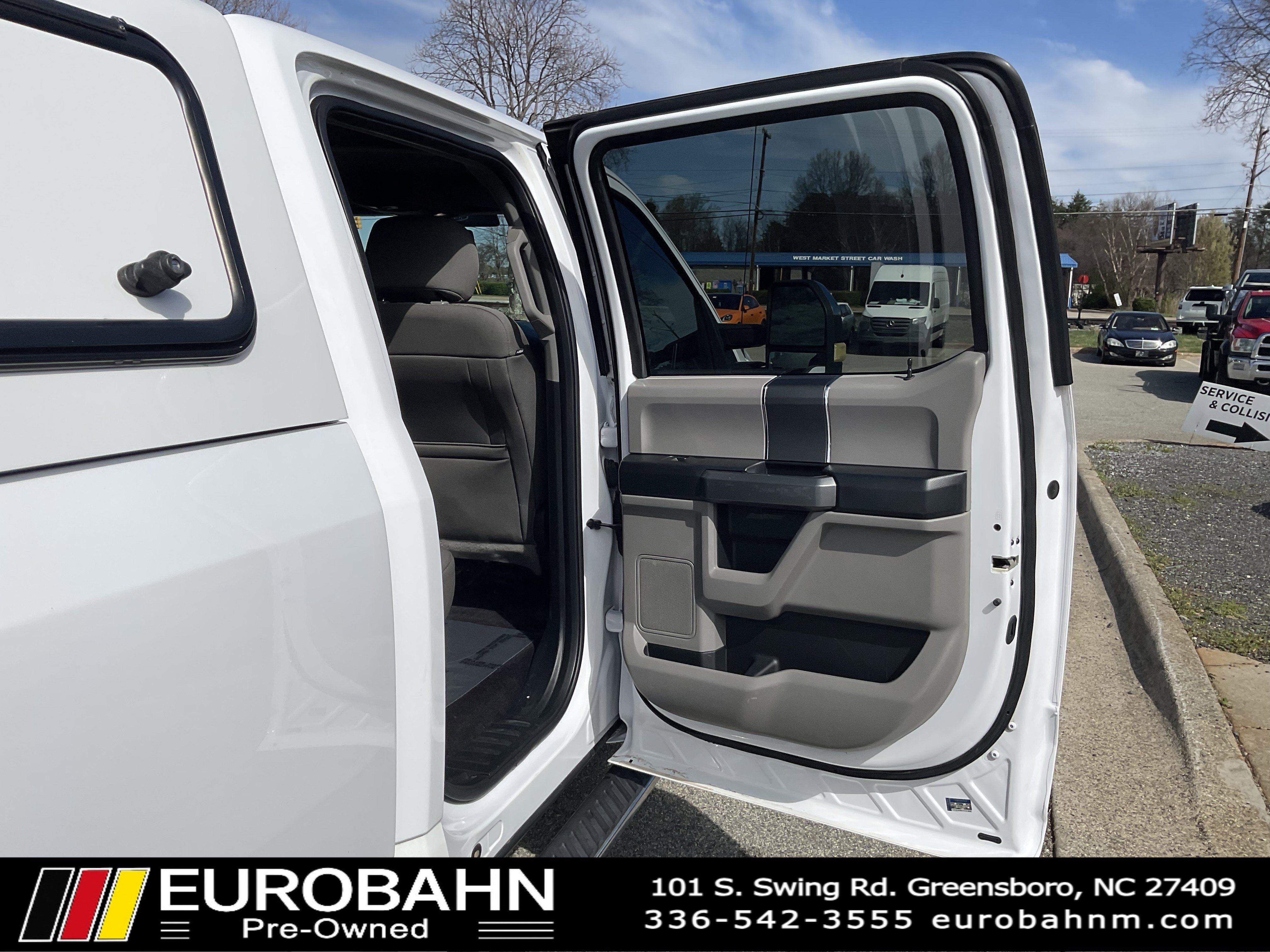 Used 2017 Ford F150 XLT w/ Equipment Group 302A Luxury image 18