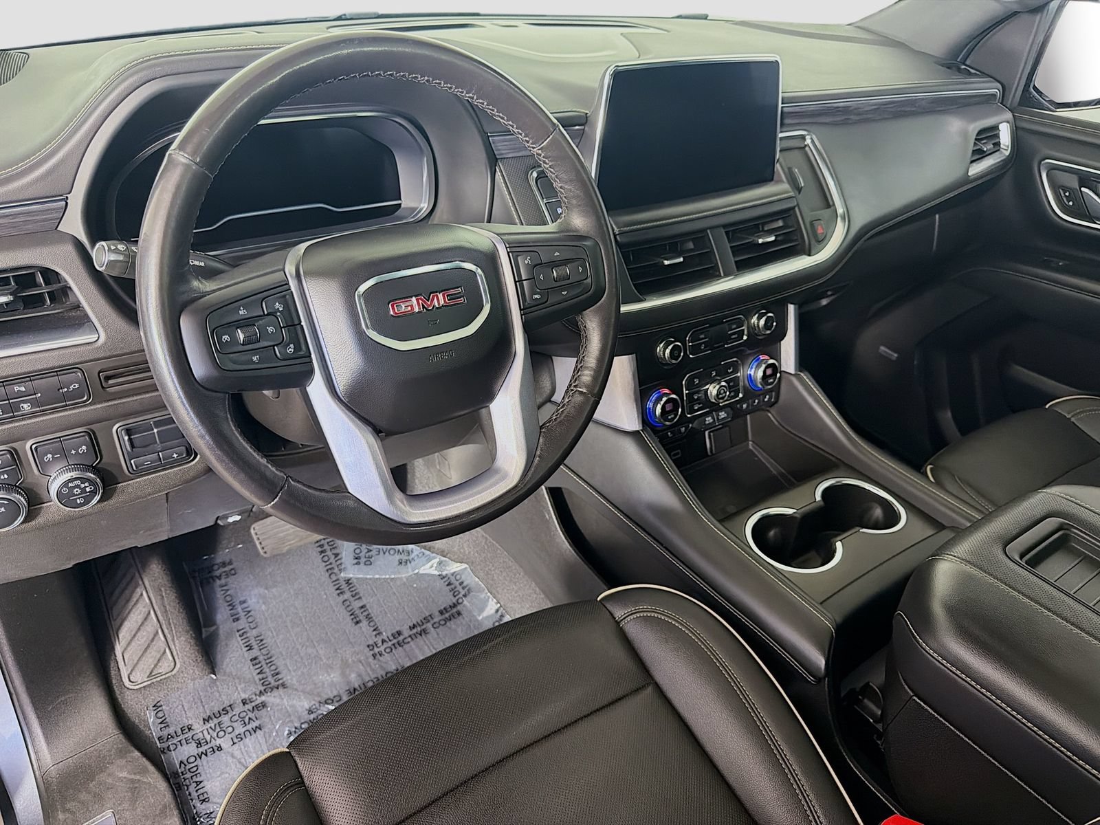 Used 2022 GMC Yukon XL SLT w/ SLT Premium Package AWD/4WD image 10