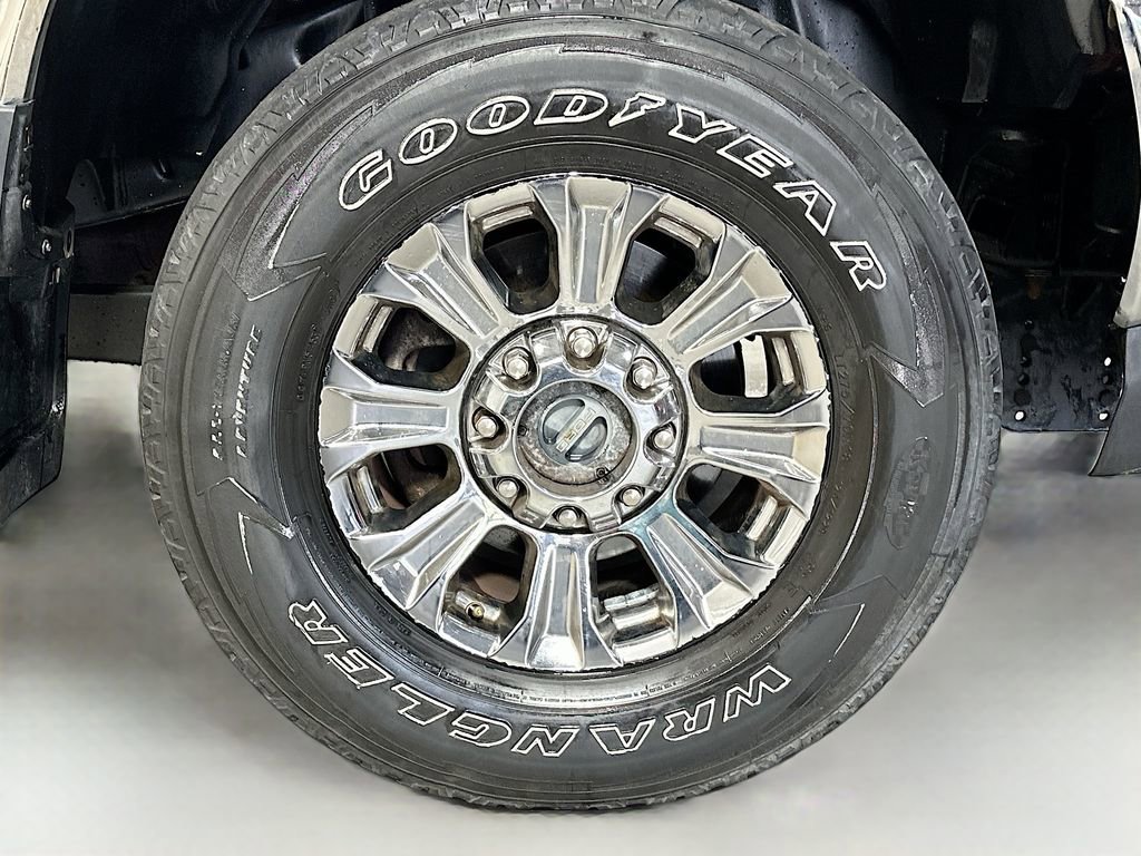 Used 2019 Ford F350 XLT w/ XLT Premium Package AWD/4WD image 31