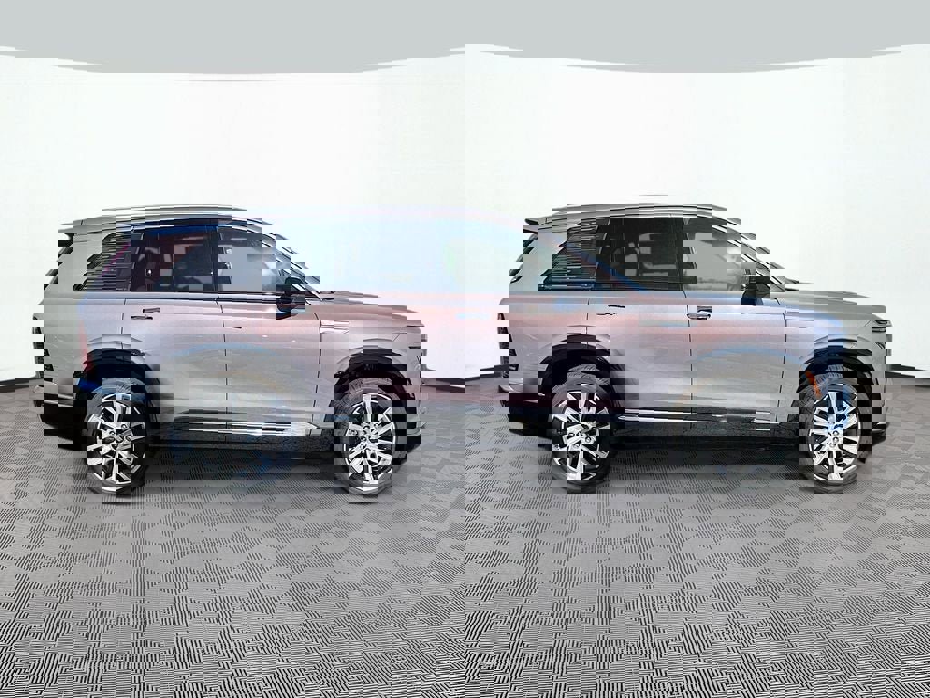 New 2026 Cadillac Vistiq Luxury image 4