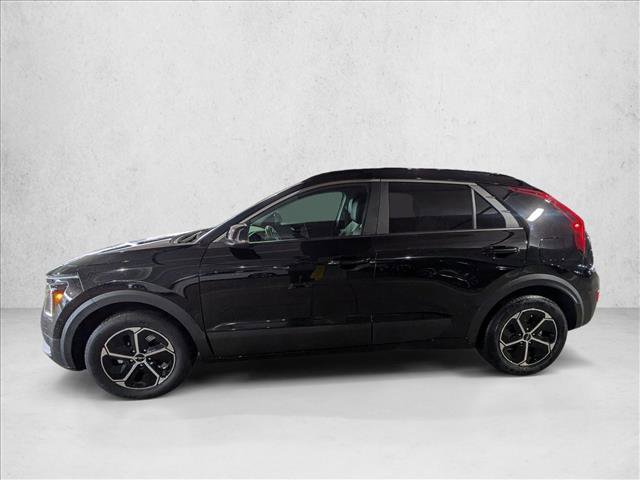 Used 2025 Kia Niro EX image 9