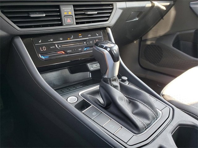 New 2025 Volkswagen Jetta SE image 11