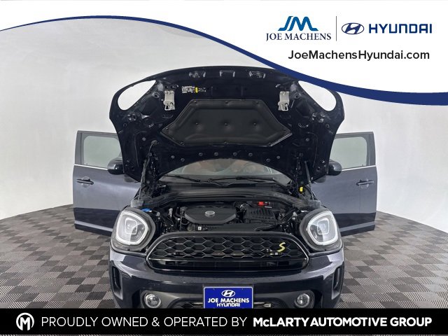 Used 2023 MINI Cooper Countryman SE w/ Storage Package image 11