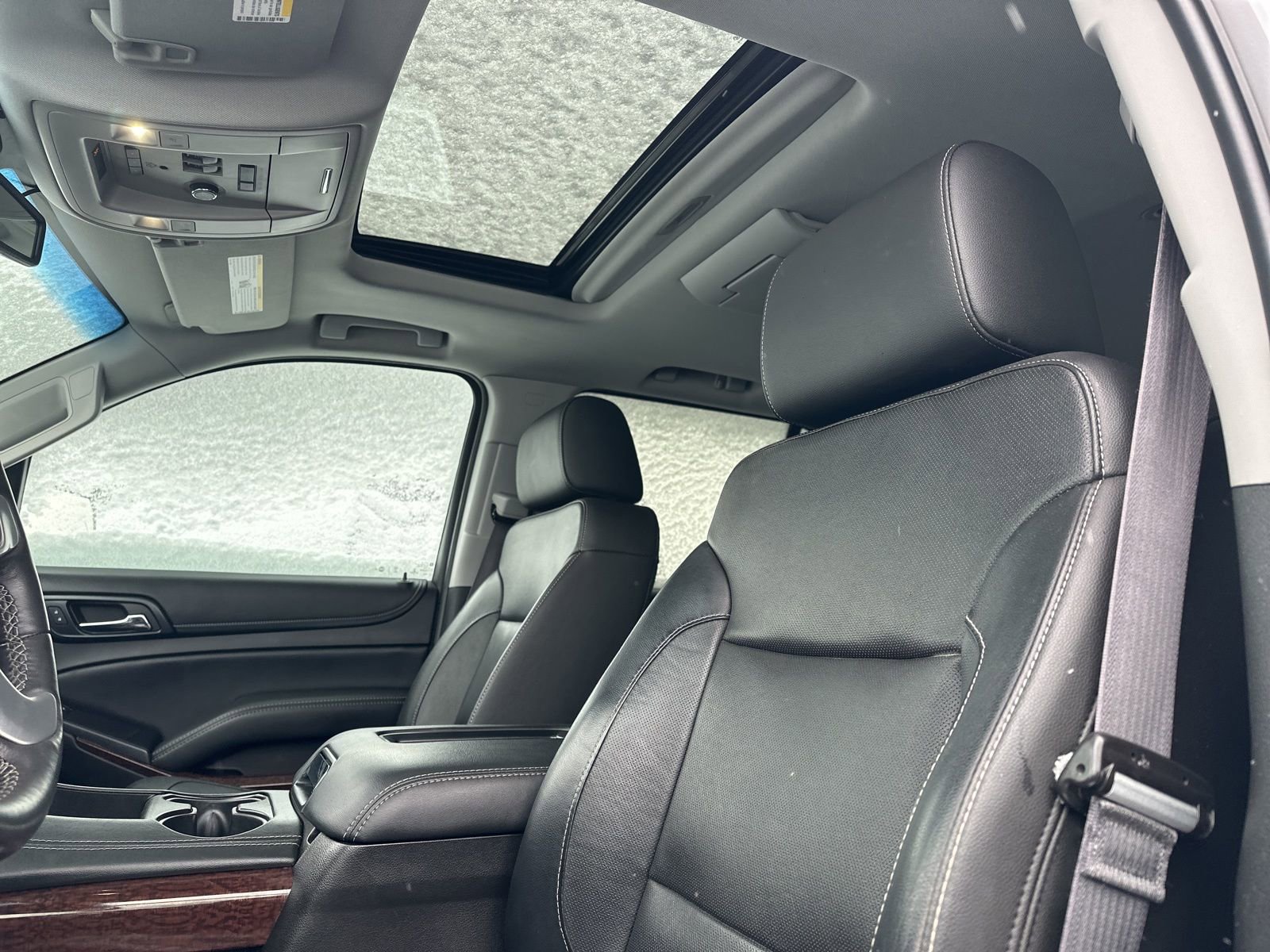 Used 2017 GMC Yukon SLT w/ Open Road Package image 11