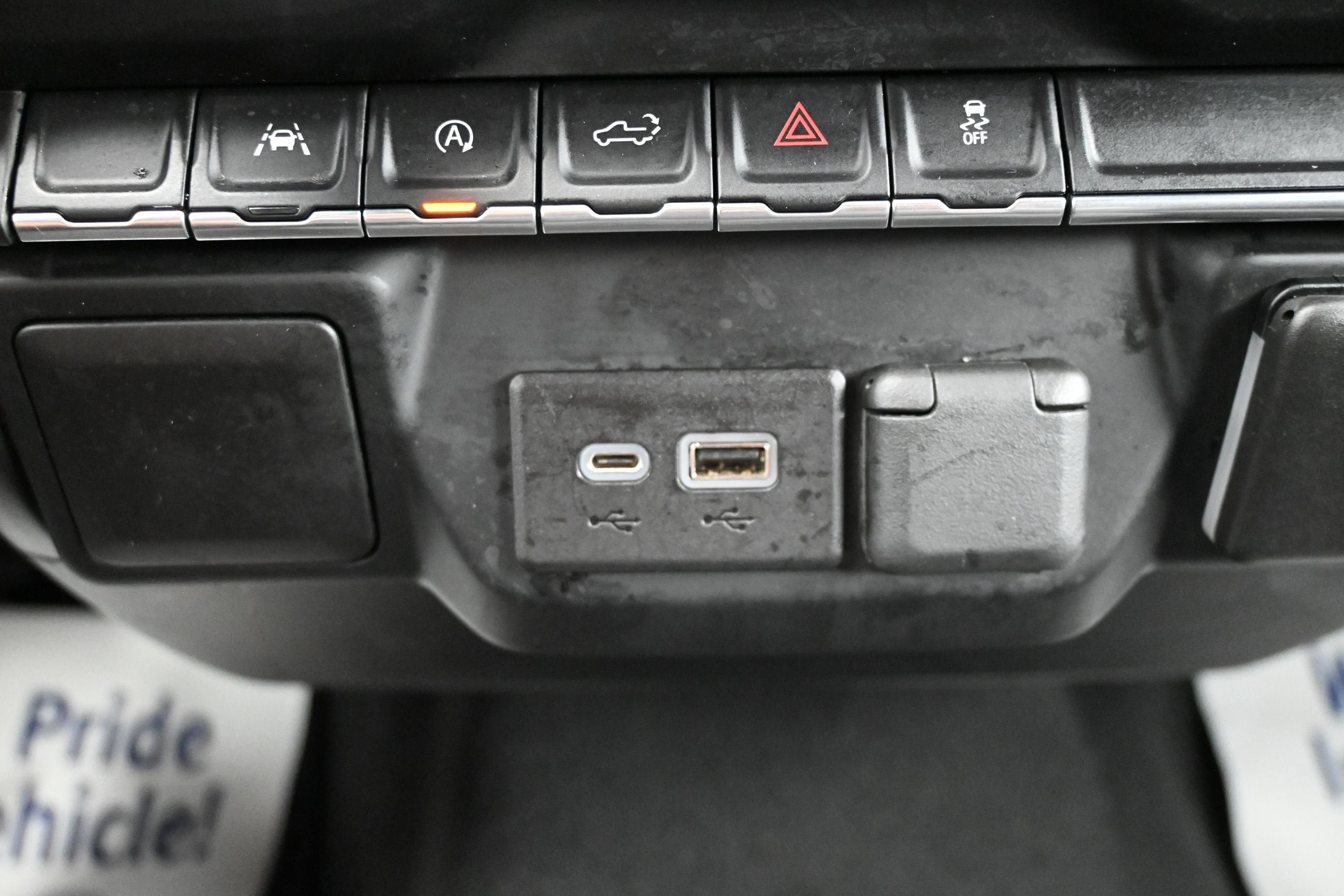 Used 2023 Chevrolet Silverado 1500 Custom w/ LPO, Dark Essentials Package AWD/4WD image 20
