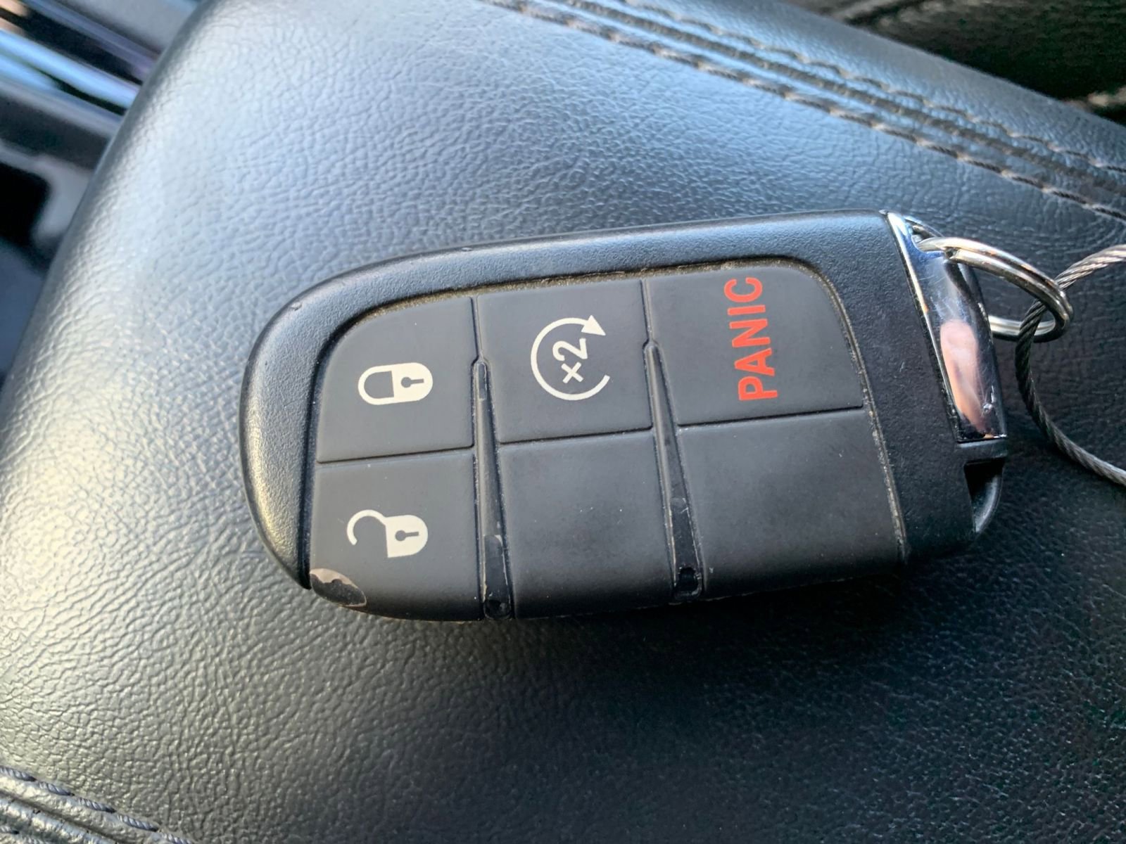 Used 2025 Jeep Compass Limited image 25