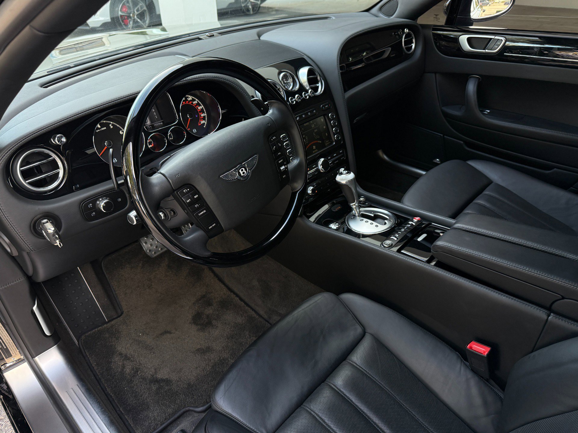 Used 2009 Bentley Flying Spur Flying Spur Speed image 21