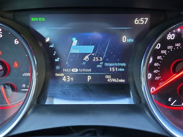 Used 2020 Toyota Camry XSE image 32