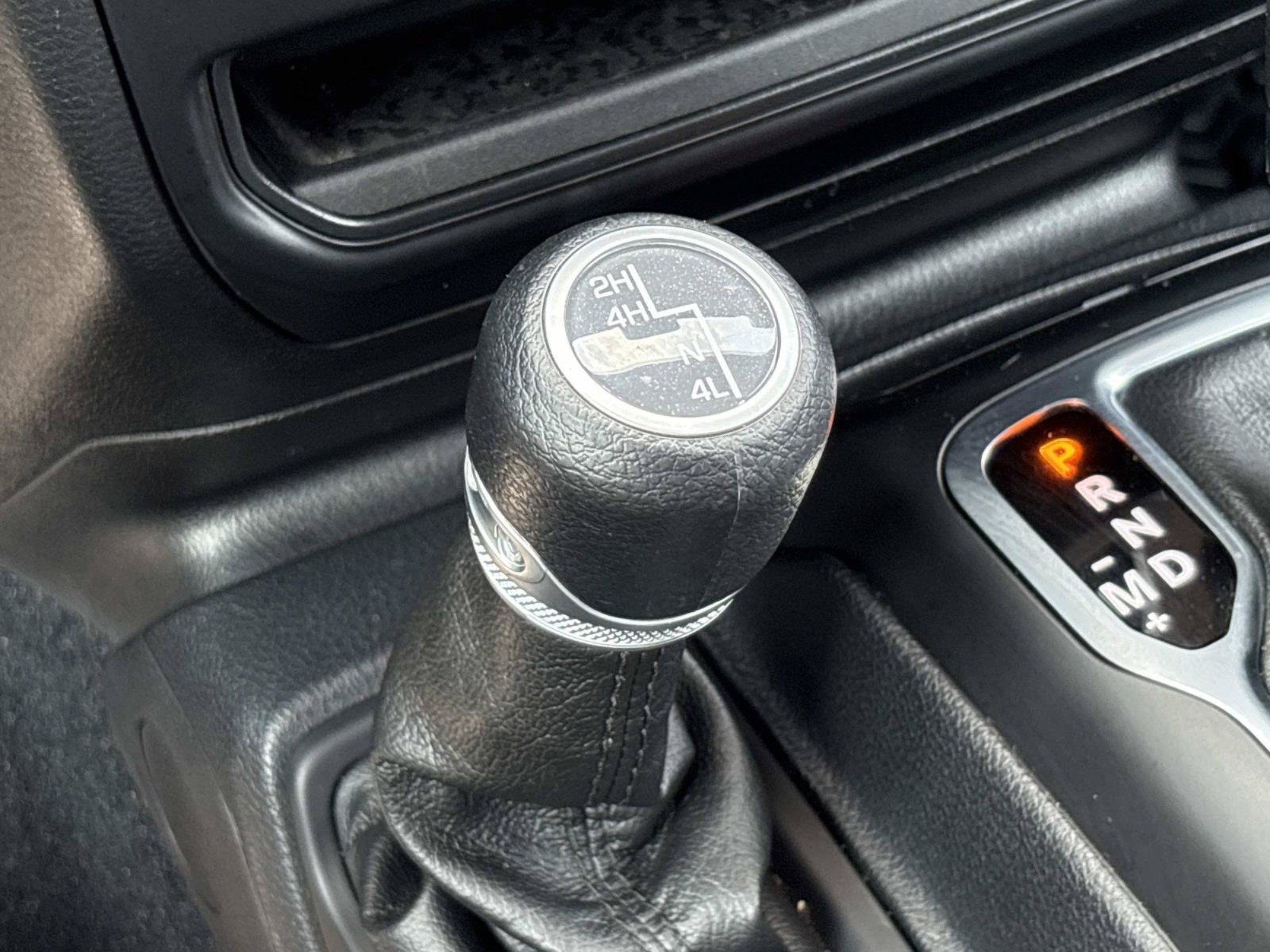 Used 2020 Jeep Wrangler Sport AWD/4WD image 26