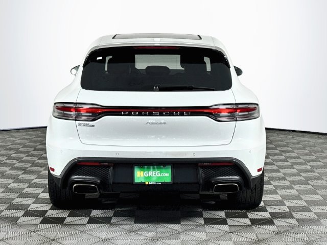 Used 2023 Porsche Macan AWD/4WD image 7