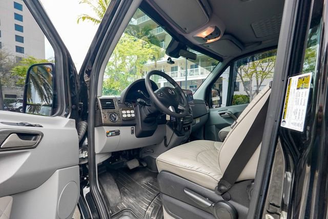 Used 2018 Mercedes-Benz Sprinter 3500 image 41