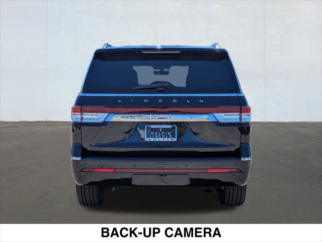Used 2024 Lincoln Navigator Reserve AWD/4WD image 4