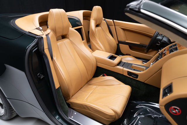 Used 2008 Aston Martin V8 Vantage Roadster image 11