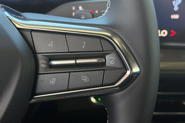 New 2026 Chevrolet Traverse LT FWD image 30