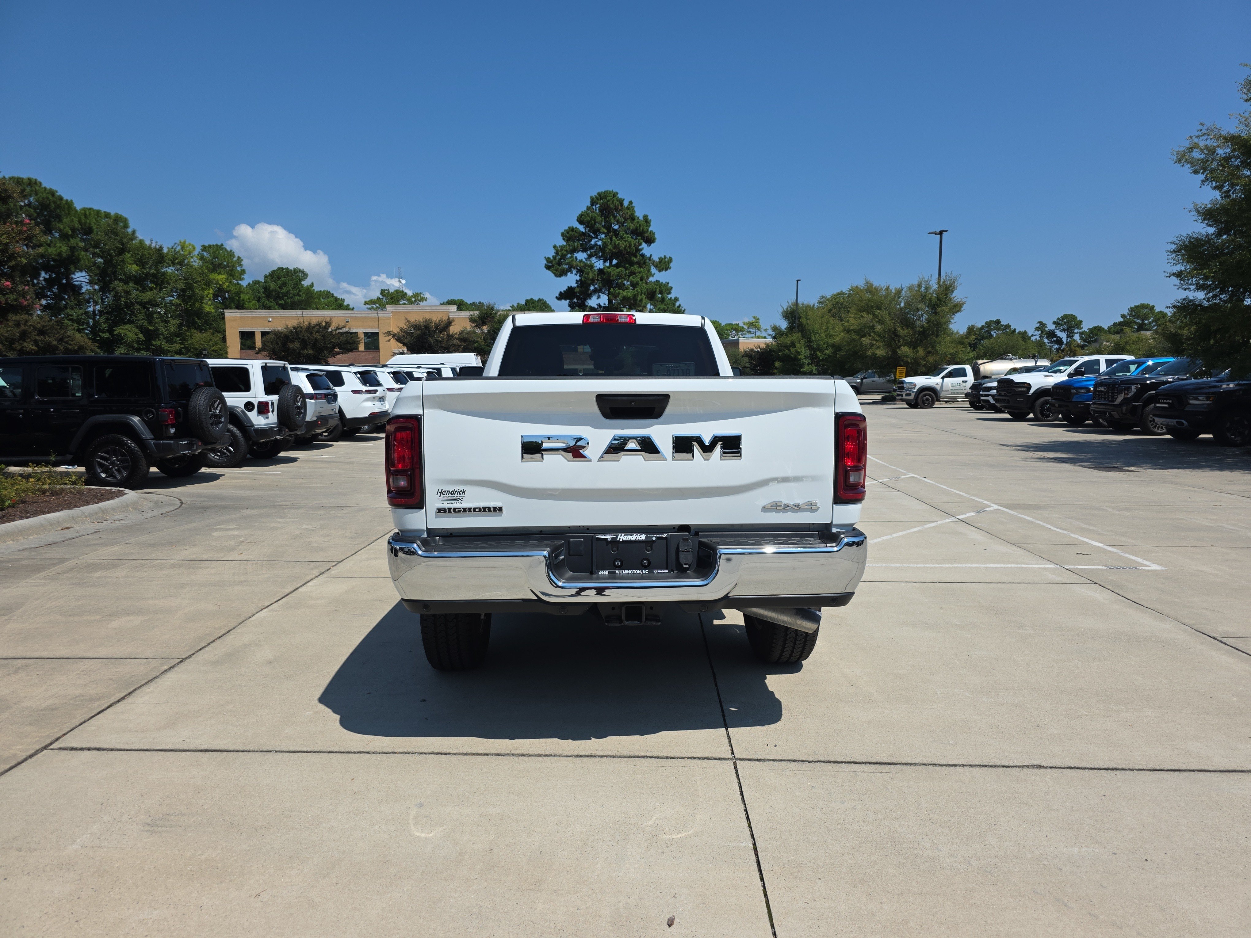 Used 2025 RAM 3500 Big Horn AWD/4WD image 8