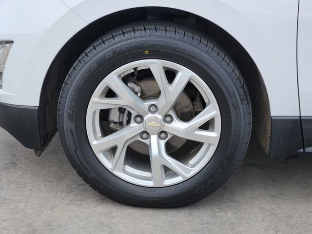 Used 2018 Chevrolet Equinox Premier FWD image 11