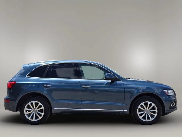 Used 2015 Audi Q5 2.0T Premium Plus w/ Technology Package AWD/4WD image 4