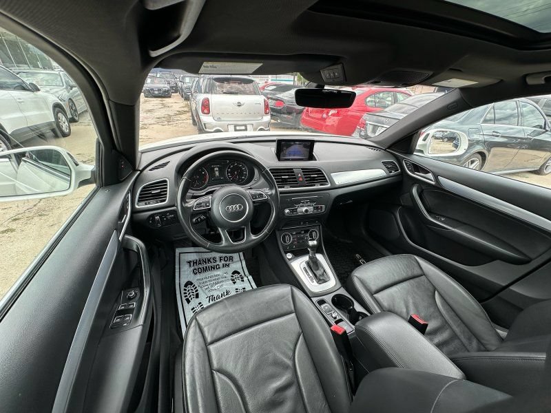 Used 2018 Audi Q3 2.0T Premium Plus w/ Premium Plus Package AWD/4WD image 32
