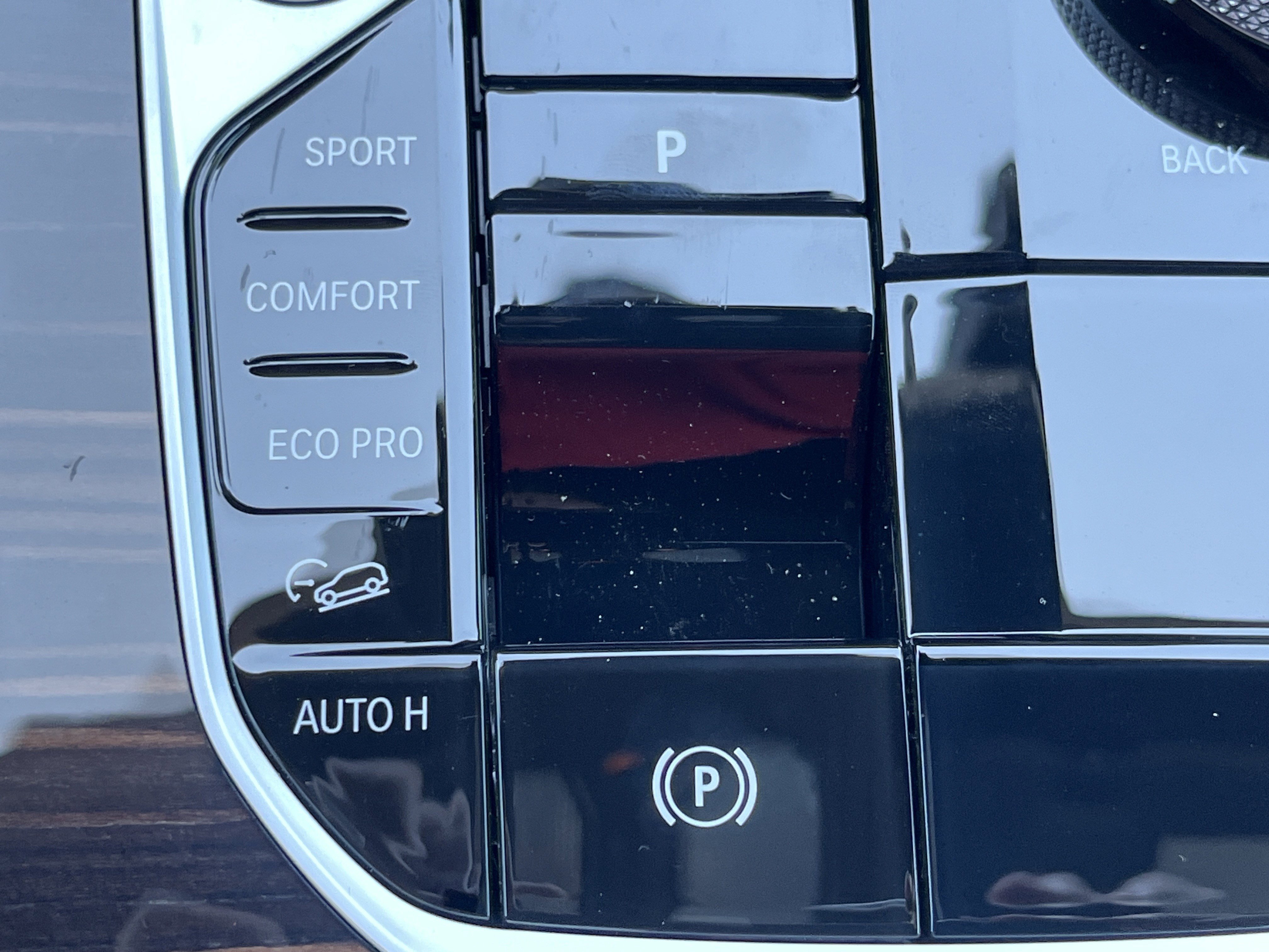 New 2026 BMW X5 xDrive40i AWD/4WD image 9