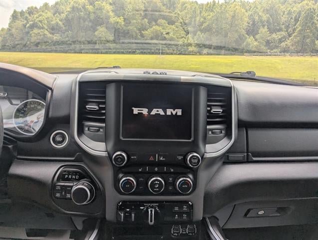 Used 2022 RAM 1500 Big Horn AWD/4WD image 38