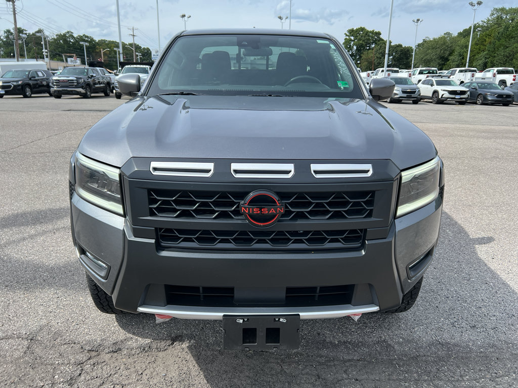 Used 2026 Nissan Frontier PRO-4X AWD/4WD image 2