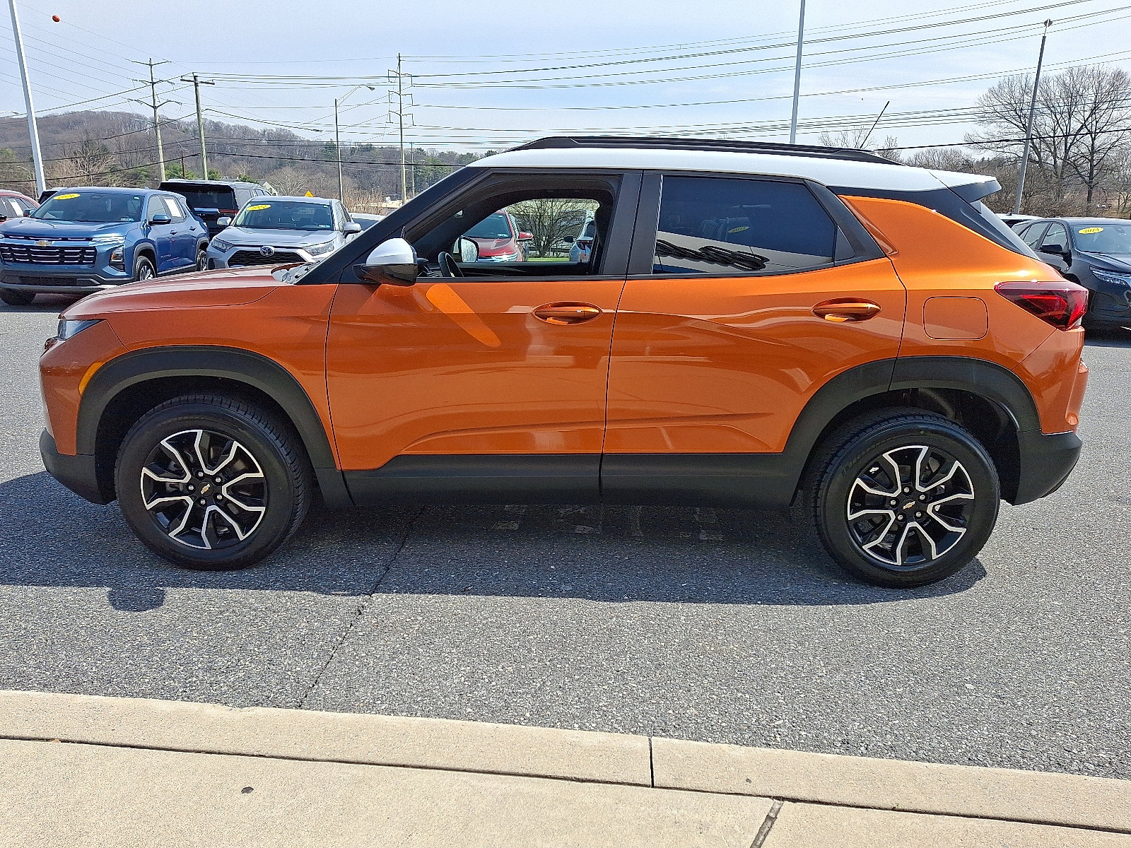 Certified 2022 Chevrolet TrailBlazer ACTIV w/ Sun and Liftgate Package image 4