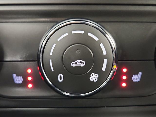 Used 2024 Chevrolet Trax RS w/ Driver Confidence Package FWD image 22