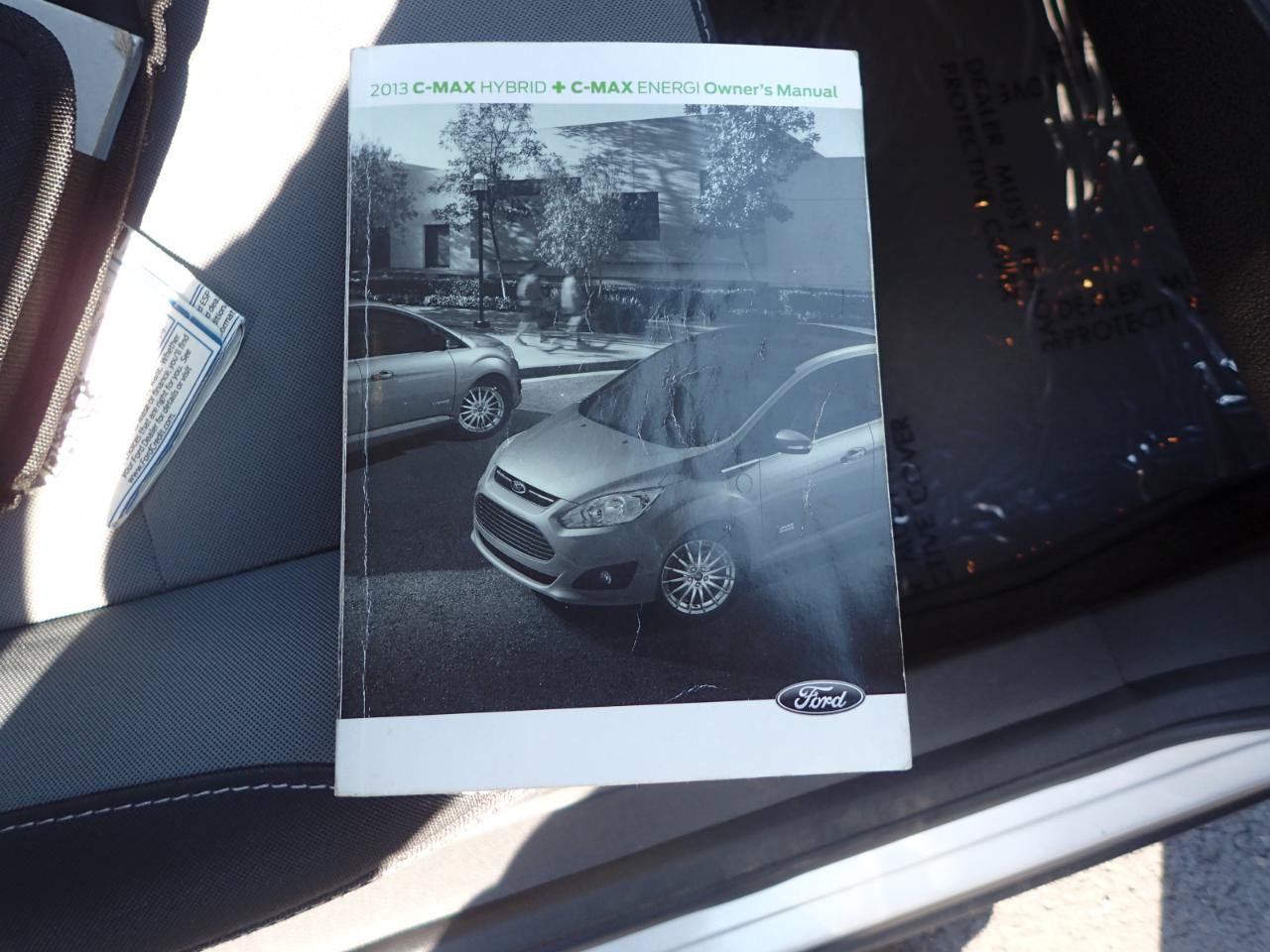 Used 2013 Ford C-MAX SE FWD image 25