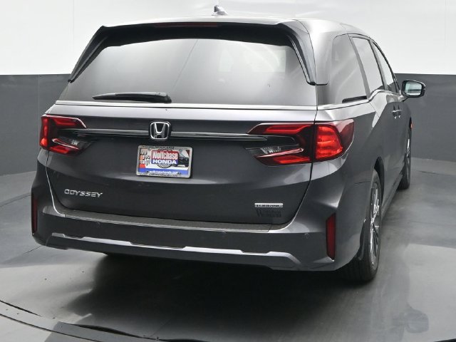 New 2027 Honda Odyssey Touring image 5