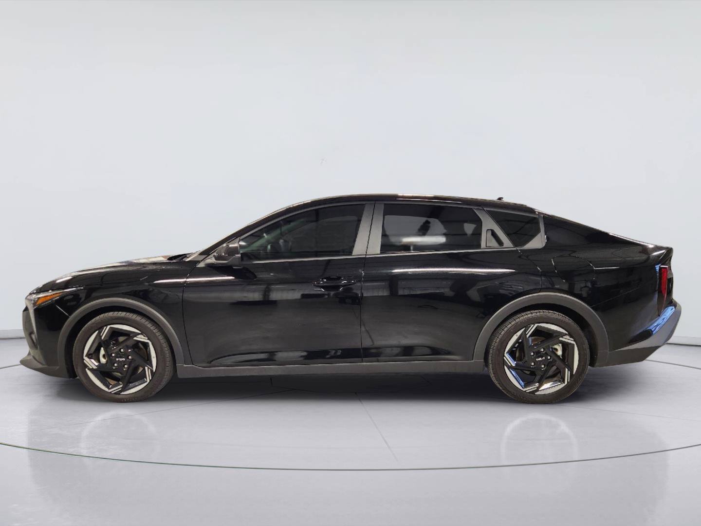Used 2025 Kia K4 EX FWD image 4