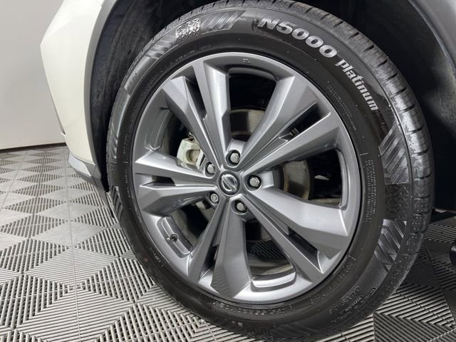 Used 2021 Nissan Murano Platinum w/ Cargo Package image 12