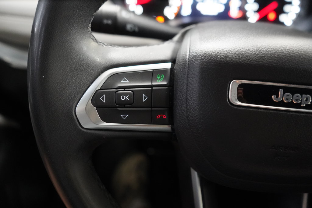 Used 2024 Jeep Compass Limited AWD/4WD image 32