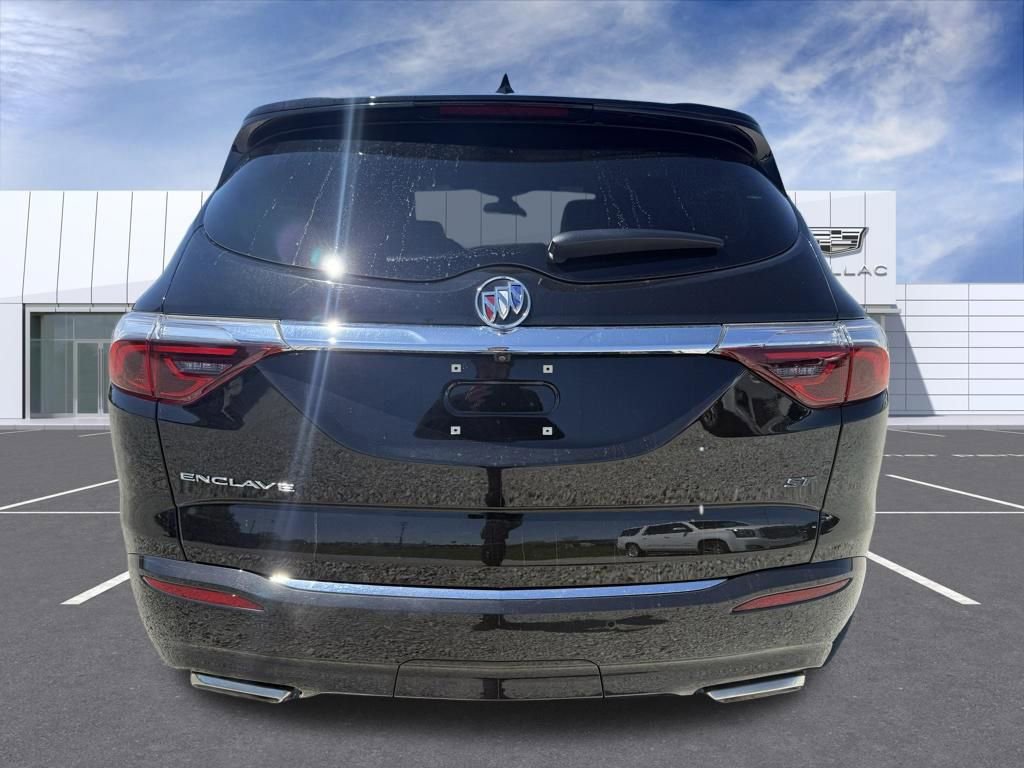 Used 2024 Buick Enclave Essence w/ Experience Buick Package FWD image 12