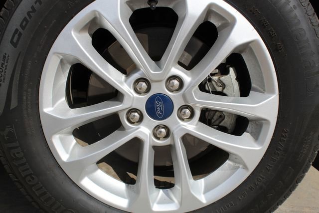 Used 2020 Ford Escape SE image 21