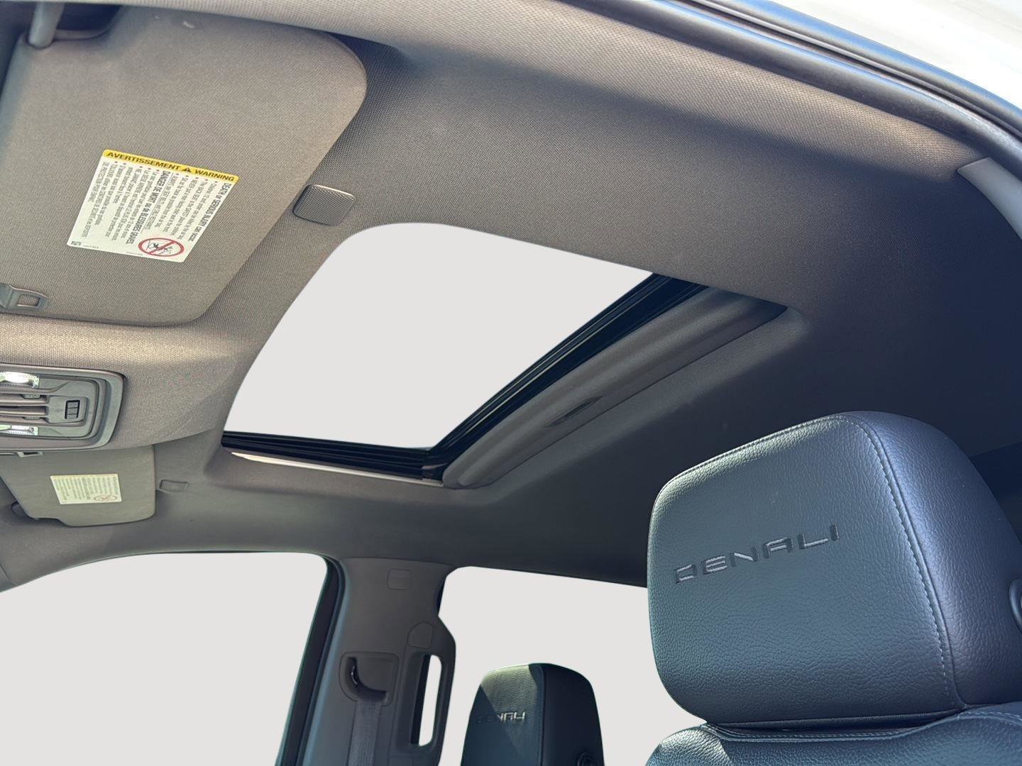 Used 2020 GMC Sierra 2500 Denali w/ Denali Ultimate Package image 22