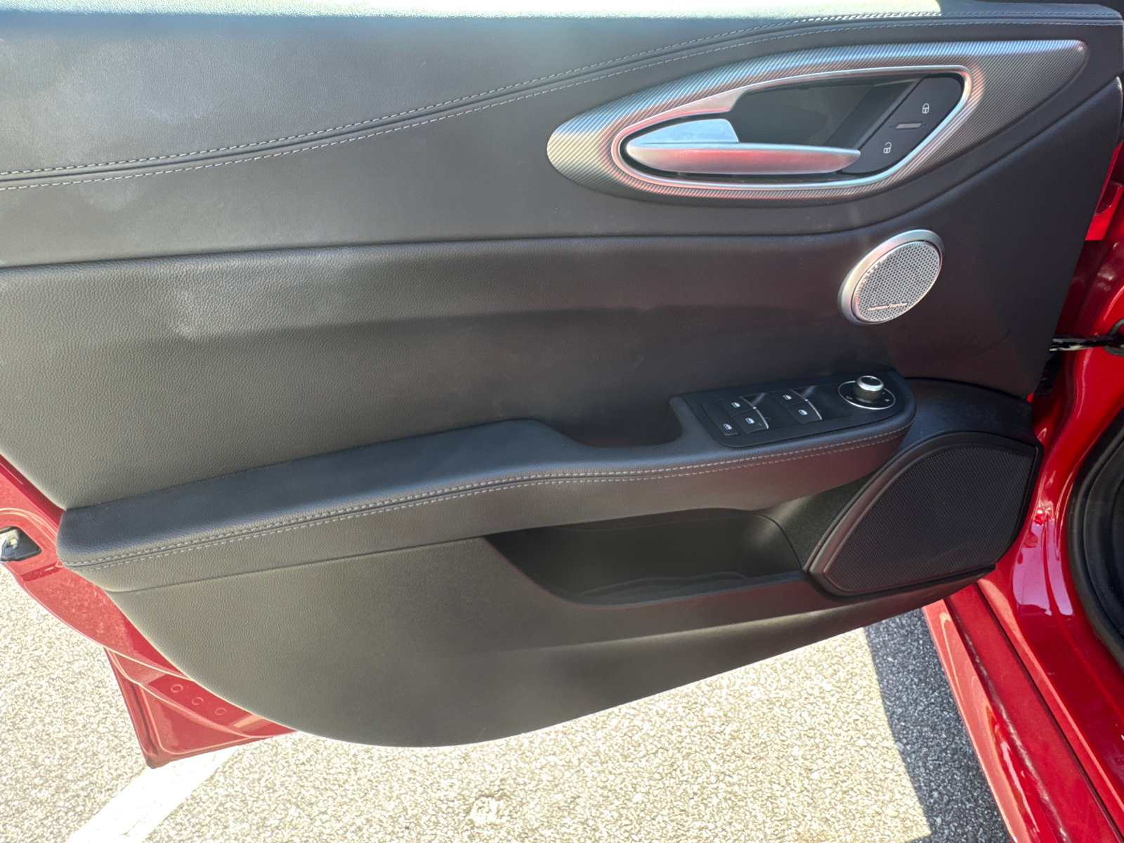Used 2024 Alfa Romeo Giulia Veloce image 12