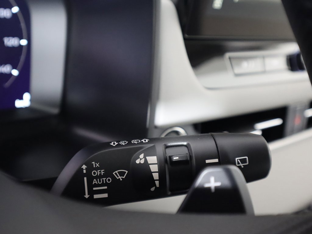 New 2025 Mitsubishi Outlander AWD image 49