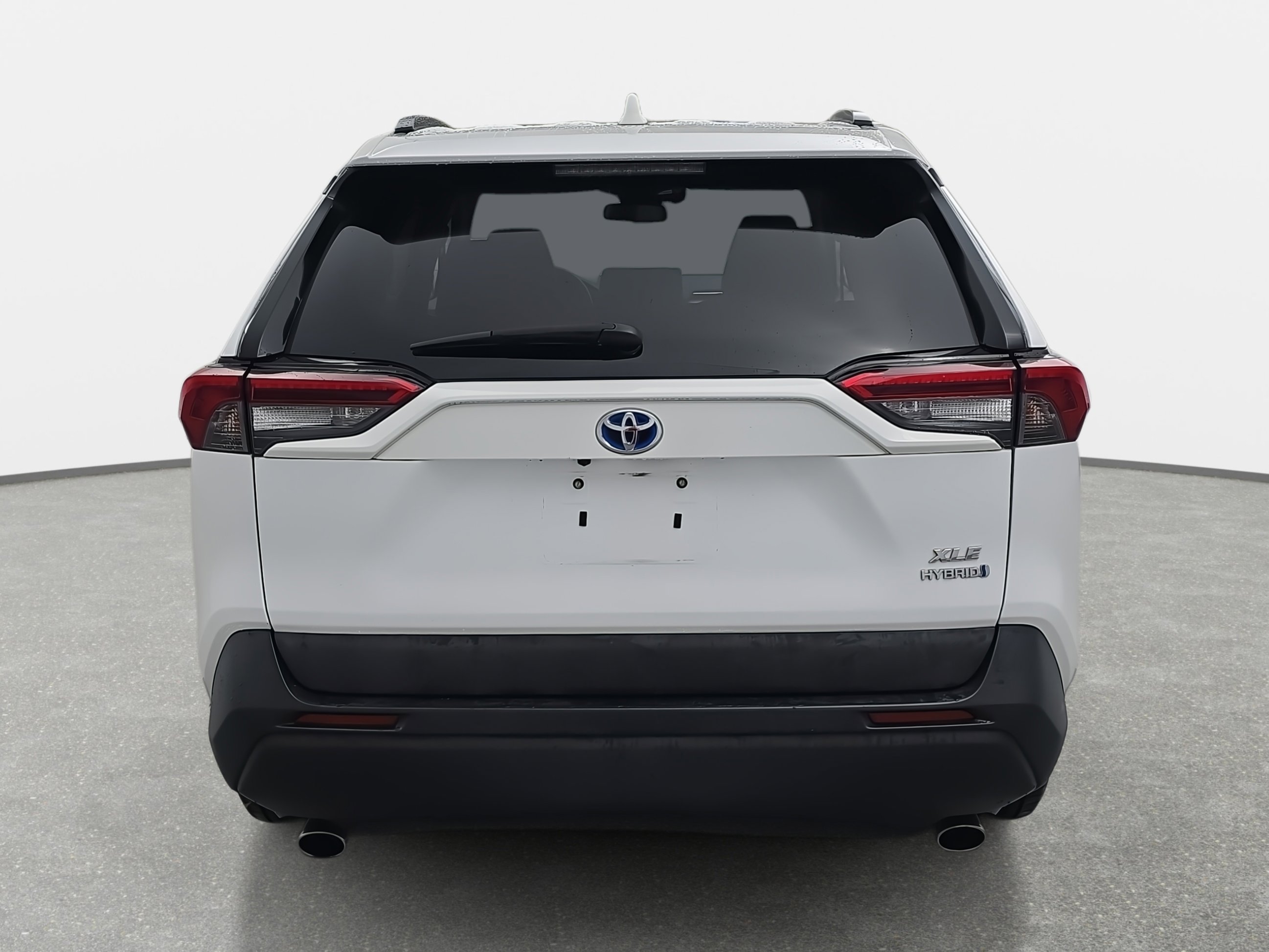 Used 2019 Toyota RAV4 XLE image 6
