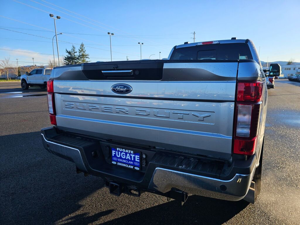 Used 2022 Ford F350 Lariat w/ FX4 Off-Road Package image 7