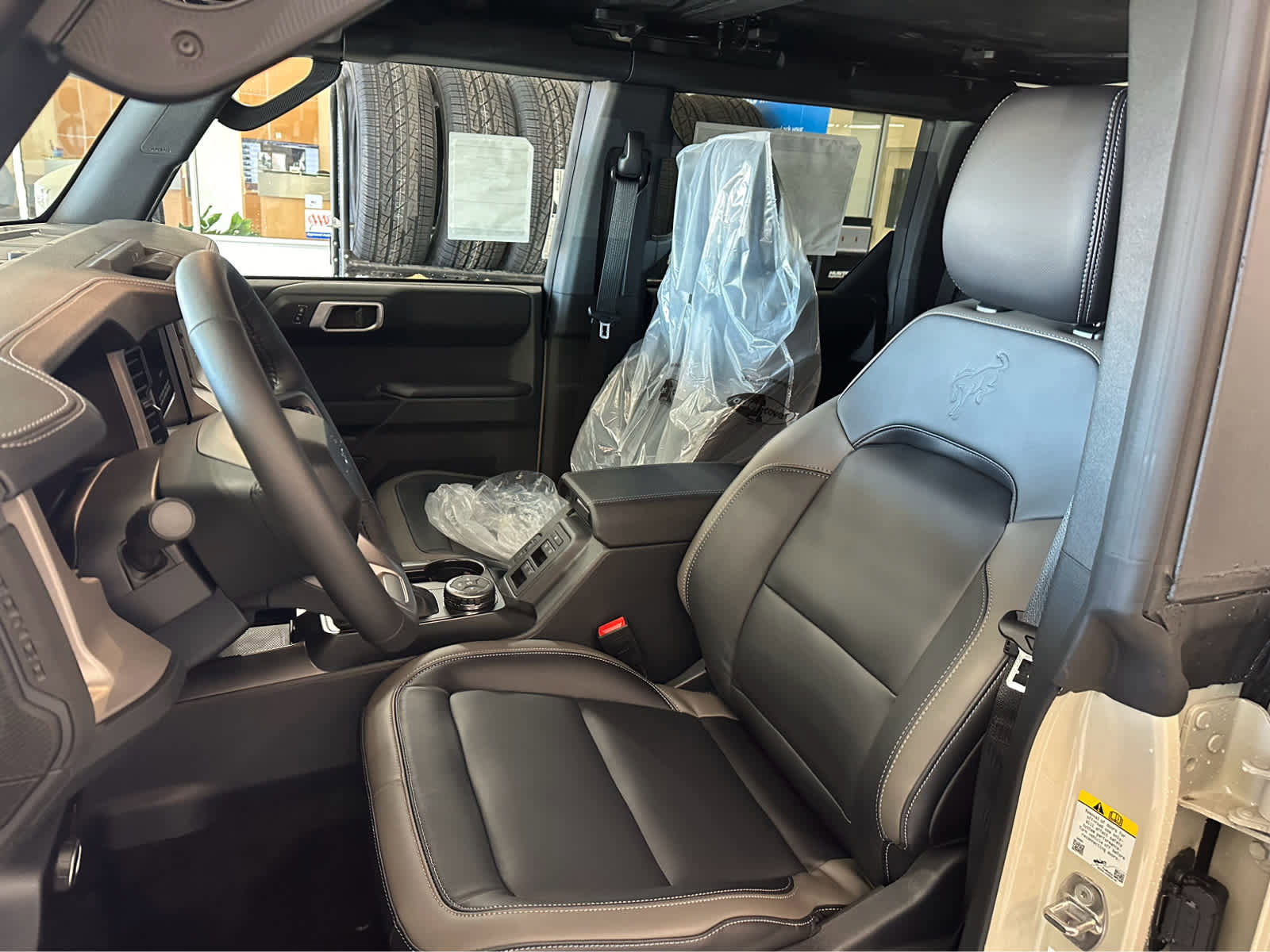 New 2026 Ford Bronco Outer Banks AWD/4WD image 25