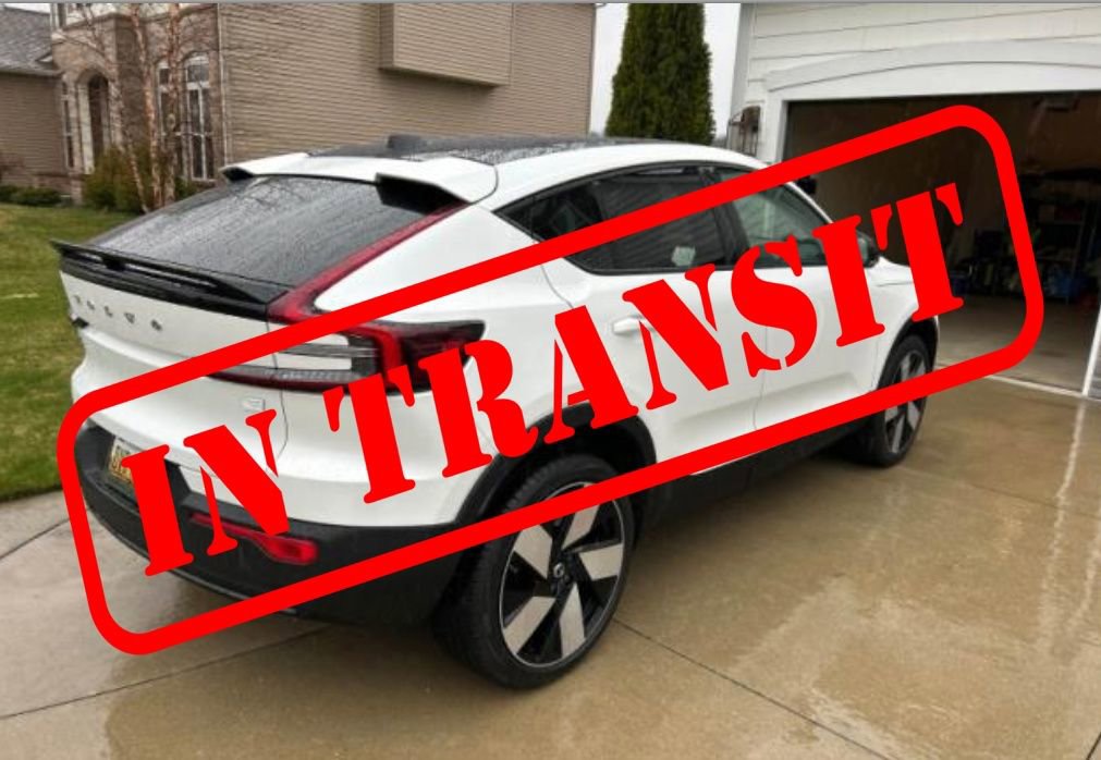 Used 2023 Volvo C40 P8 Recharge Plus w/ Climate Package image 11