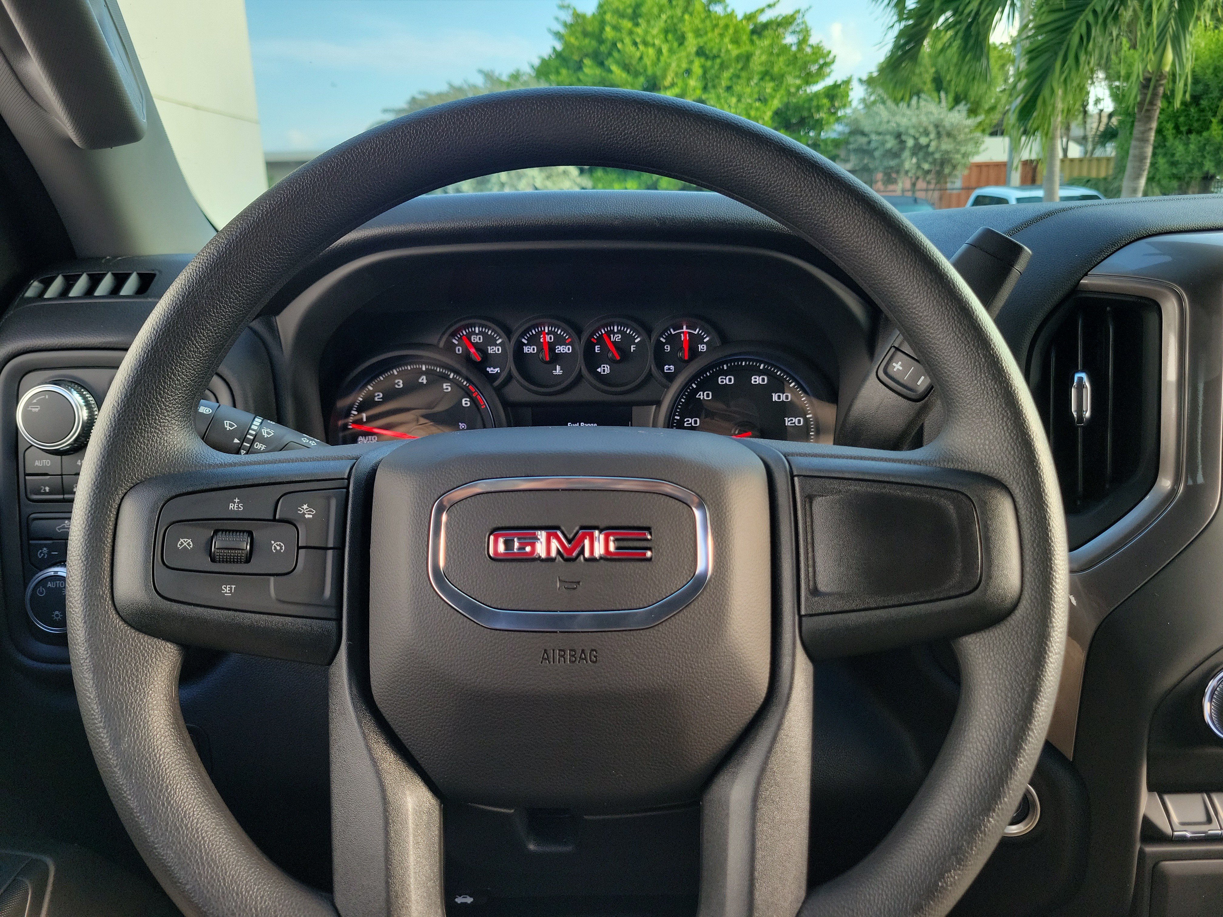 New 2026 GMC Sierra 1500 Pro w/ Graphite Edition AWD/4WD image 26